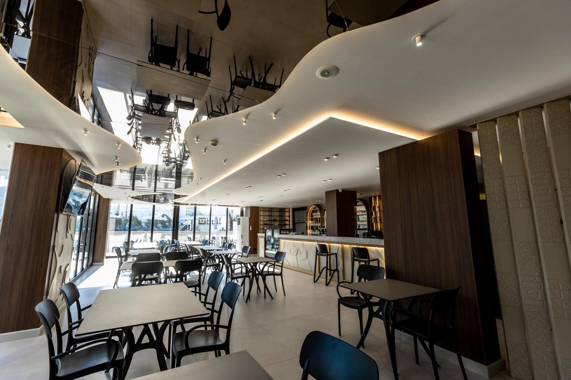 Bolt Boutique Hotel Lezhë Extérieur photo